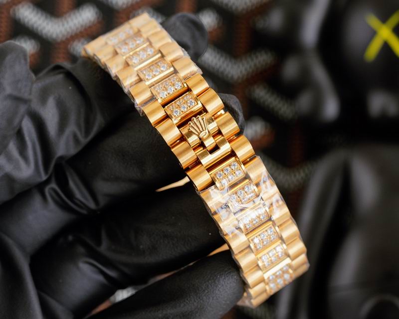 Rolex 40mm 18-Day Date  (11)